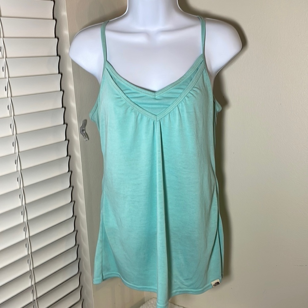 THE North Face Tank Size Medium
